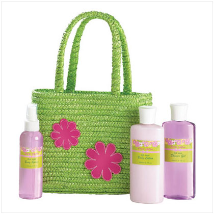 Bath Set In Green Tote Bag